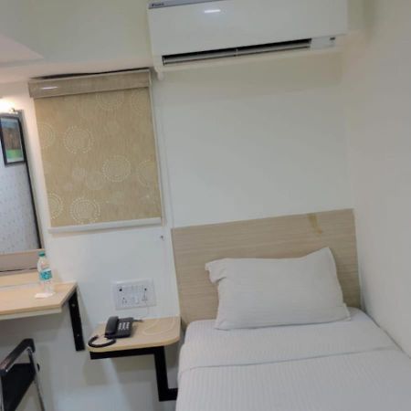 Grace Residency Chennai Airport Hotel Kültér fotó