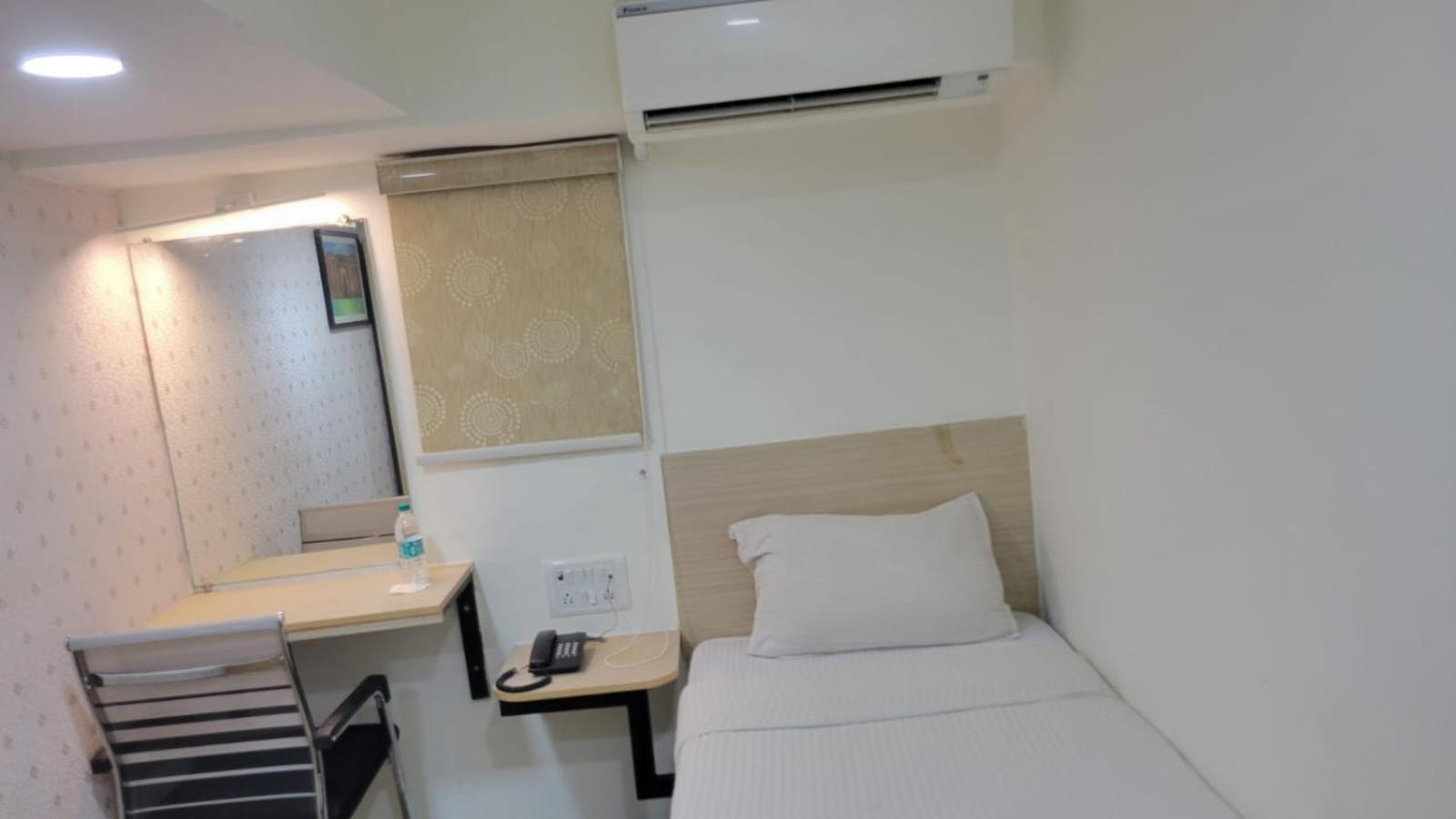Grace Residency Chennai Airport Hotel Kültér fotó